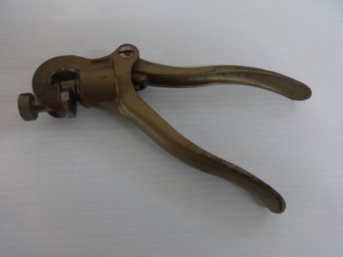 Vintage eclipse saw set - saw,