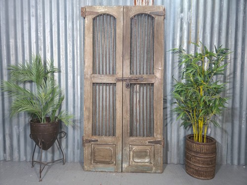 Pair vintage rustic - pair,