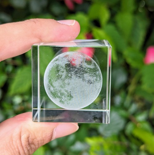 Moon paperweight laser - moon,