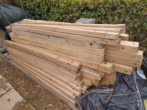 3x3 wooden post - wooden,