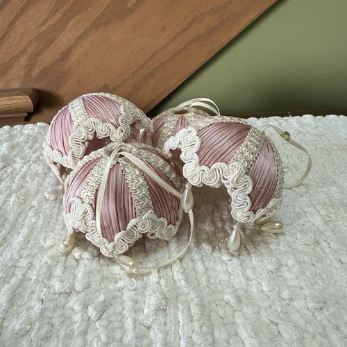 Victorian cottage chic pink - victorian,
