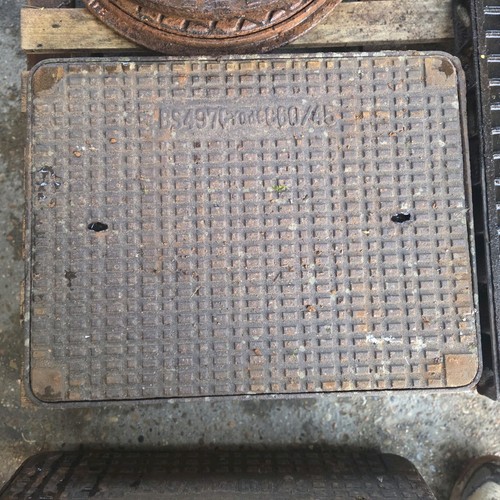 Cast iron manhole cover - cast,