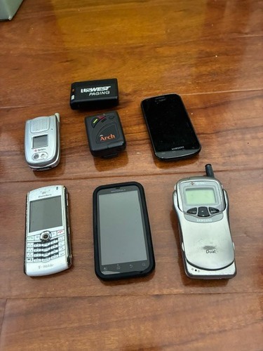 Vintage cell phones pagers - phones,,