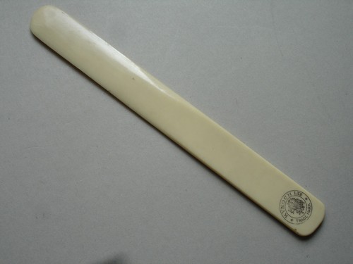 Vintage ivorine page turner - ivorine,