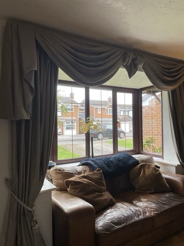 Swags and tails curtains used - swags,