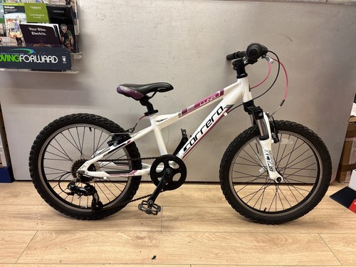 Used carrera luna wheel - used,