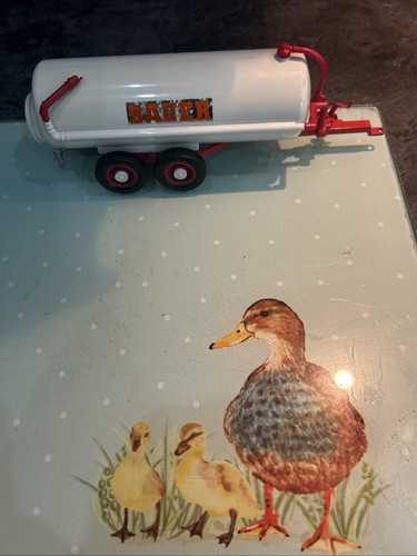 Britains farm toys - farm,