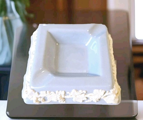 Wedgwood queensware blue - wedgwood,