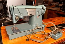 VINTAGE SINGER SEWING MACHINE 327K MADE IN UK 1965 Excellent Condition