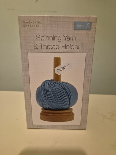 Trimits wooden spinning yarn - wooden,
