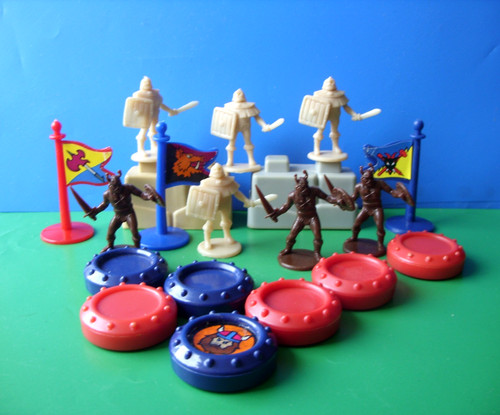 Crossbows and catapults tomy - crossbows,