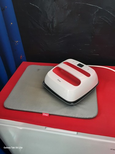 Cricut easypress heat press - heat,
