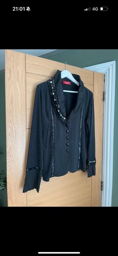 Lisa campione embellished