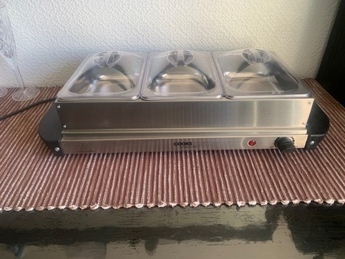 Cooks professional buffet - cooks,