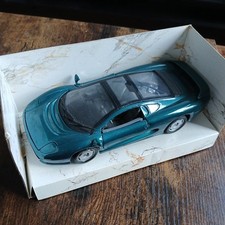 Welly 1:24 Jaguar XJ220 In