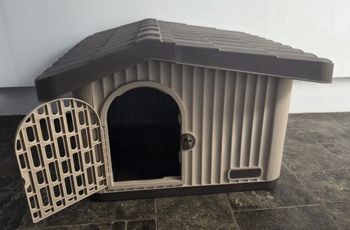 Outdoor dog cat rabbit house - rabbit,