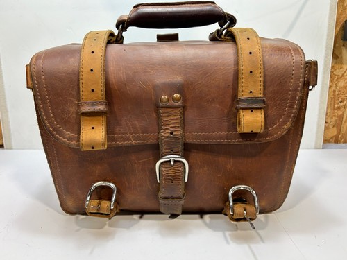 Saddleback leather old logo - saddleback,
