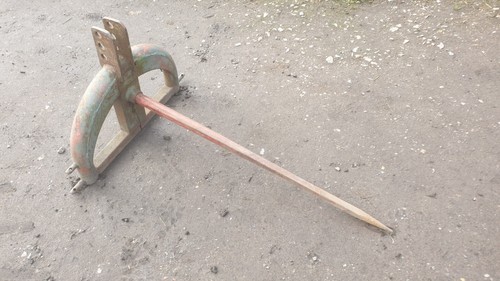 Tractor rear round bale - rear,