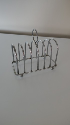 Metal toast rack slice - toast,