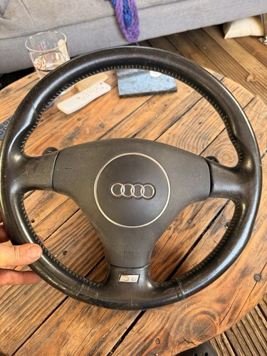 Audi genuine leather - s6, c5