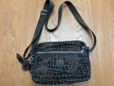 Kipling Deena cross/ Shoulder Bag, Reptile pattern Great Condition. Sally monkey