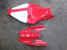 Yamaha YZF-R1 / R1 5VY 2004-2006 4C8 - Race Seat Unit & Undertray