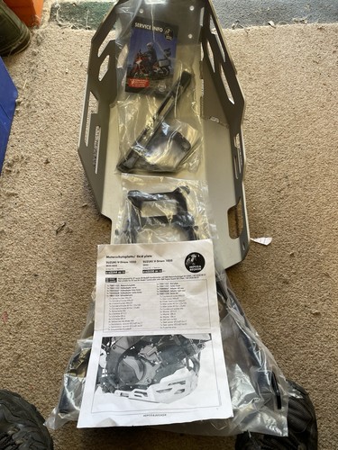Suzuki strom hepco becker - &,