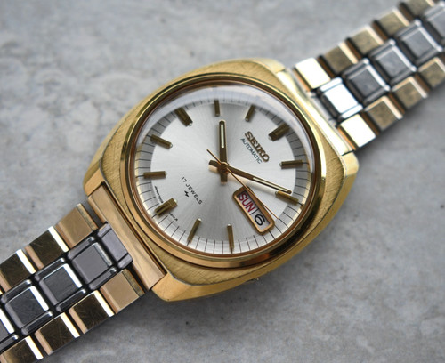August 1976 seiko men - 1976,