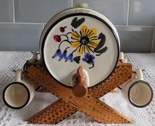 Vintage german ceramic wine - vintage, /