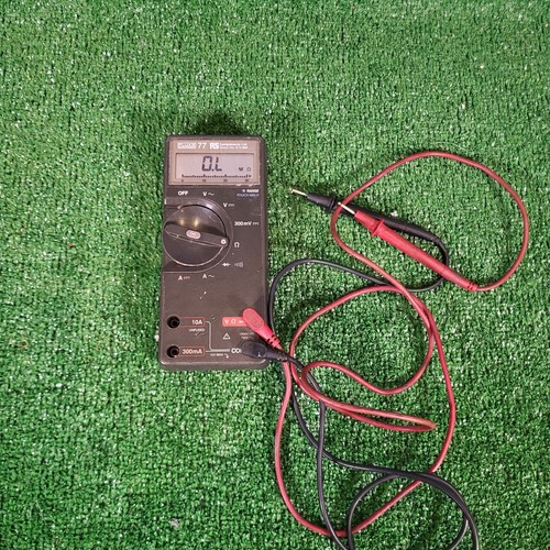 Fluke digital multi meter - 77,