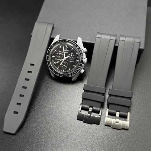 Black rubber watch strap - black,