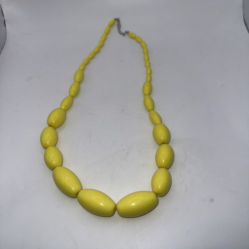 Vintage chunky yellow - chunky, long