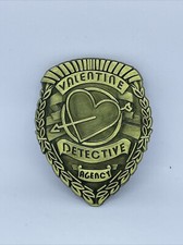 Fallout 4 Valentine Detective Agency Metal Pin Badge Gamer Nick Valentine
