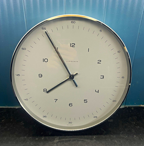 Junghans analogue quartz wall - quartz,