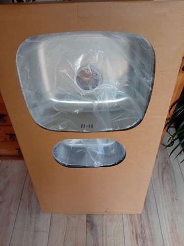 Stainless steel kitchen sink - steel,