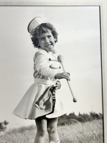 Mounted card photo girl - card,
