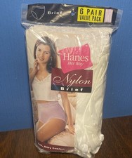 VINTAGE 1999 Hanes Her Way