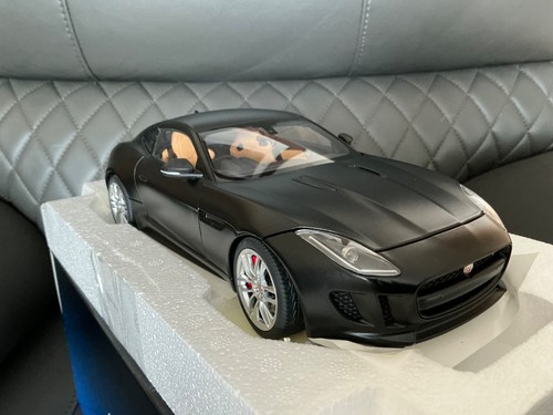 Autoart jaguar f type - 1/18,