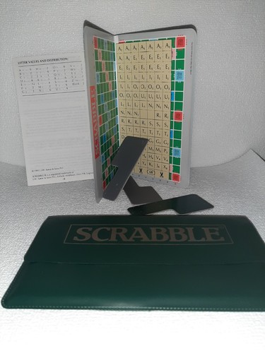 Travel scrabble portable - scrabble,