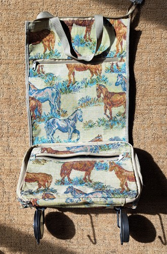 Horse tapestry print rolling - print,