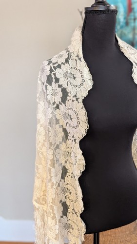 Vintage lace shrug shawl - vintage,