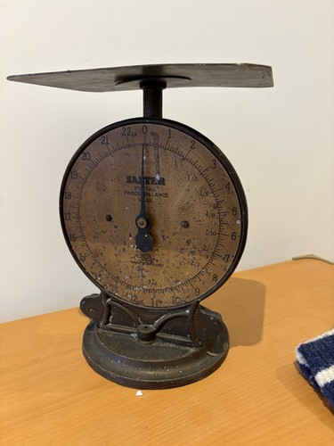 Vintage postal scales - no.25,