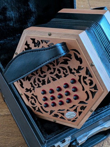 Button anglo concertina - 30,
