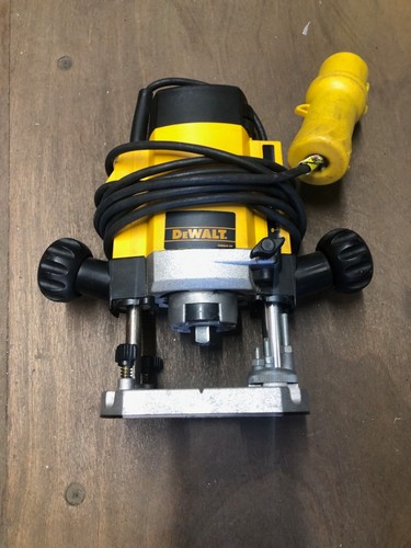 Dewalt hand router 615 - 615, 110v