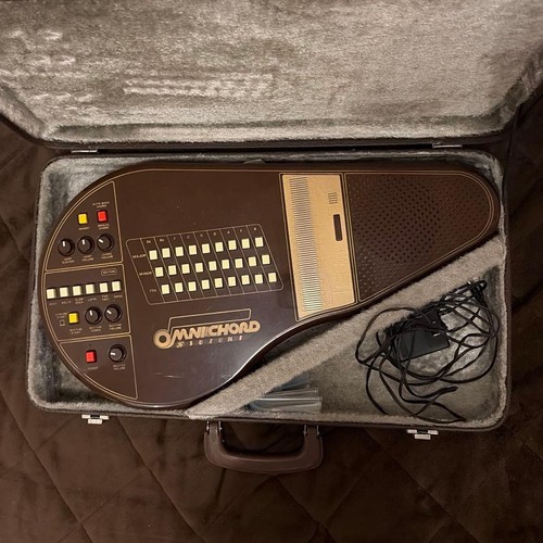Suzuki omnichord brown - suzuki, om-27
