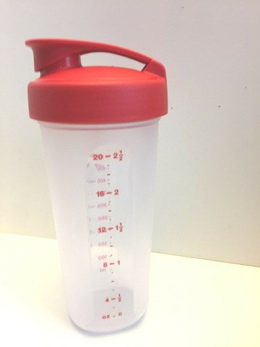 New tupperware oz large - new, 20