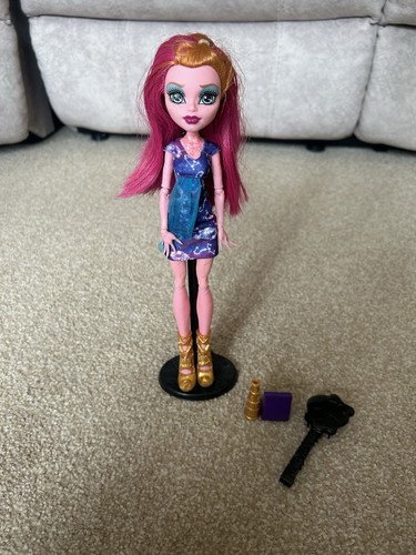 Monster high freaky - monster, trip