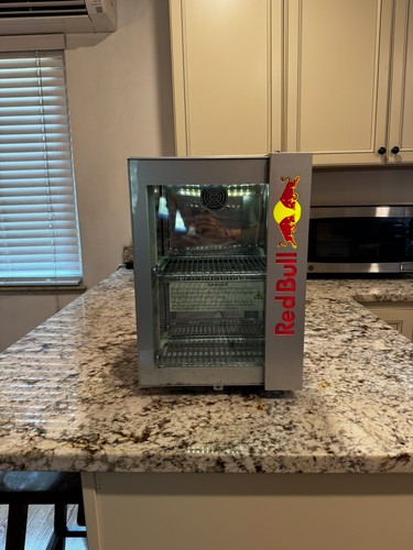 Red bull mini - fridge, baby