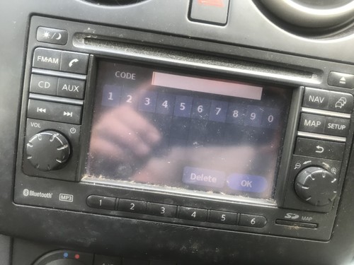 Nissan qashqai dci j10 - nissan, cd