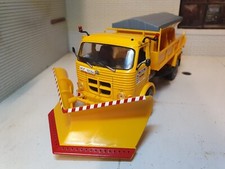 Pegaso 3040 Snow Plough Model Gritter 1980 1:43 Scale O Gauge Diecast Sava